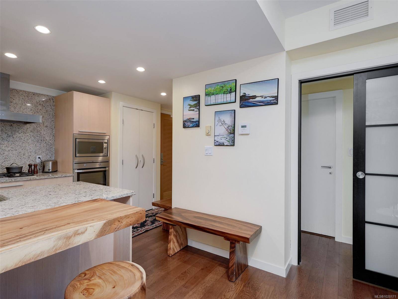 Victoria, BC V8W 0A8,708 Burdett Ave #403