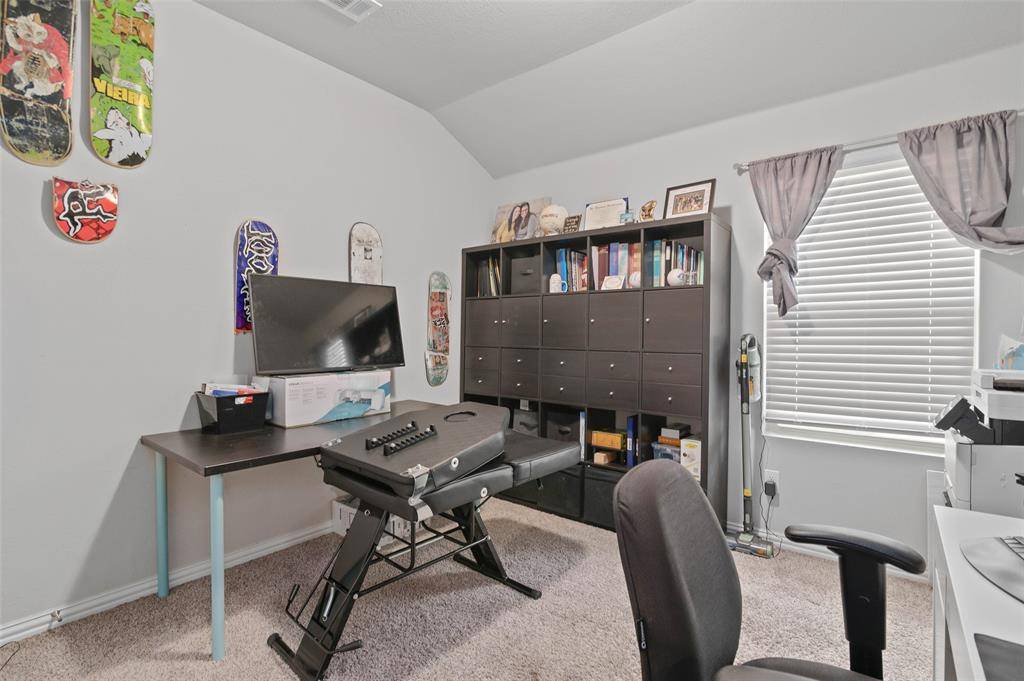 Denton, TX 76207,3420 Kingsgarden Road