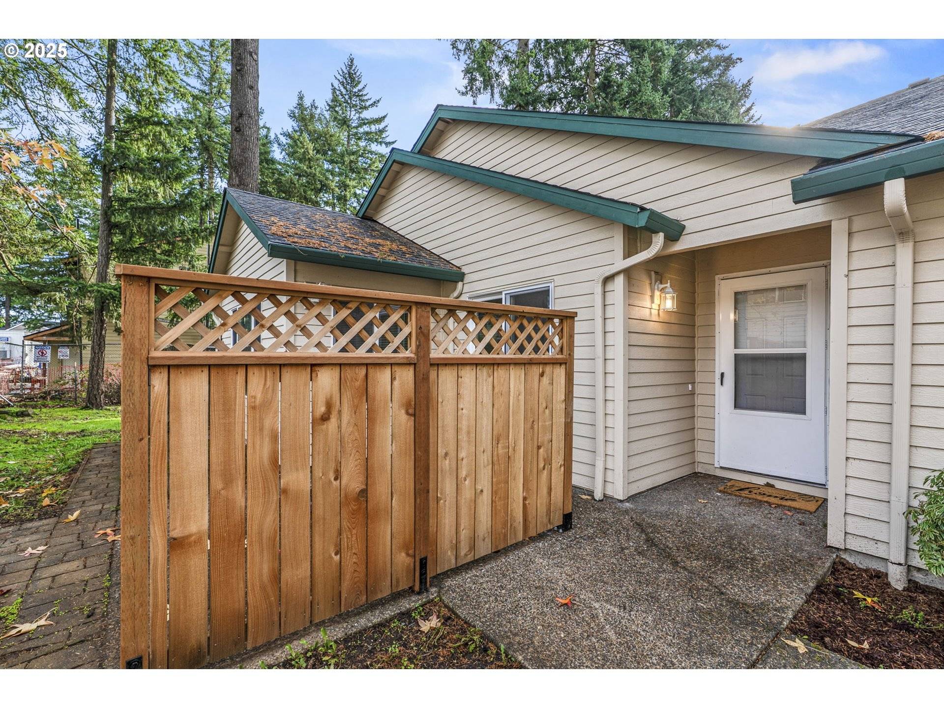 Portland, OR 97230,430 NE 176TH AVE