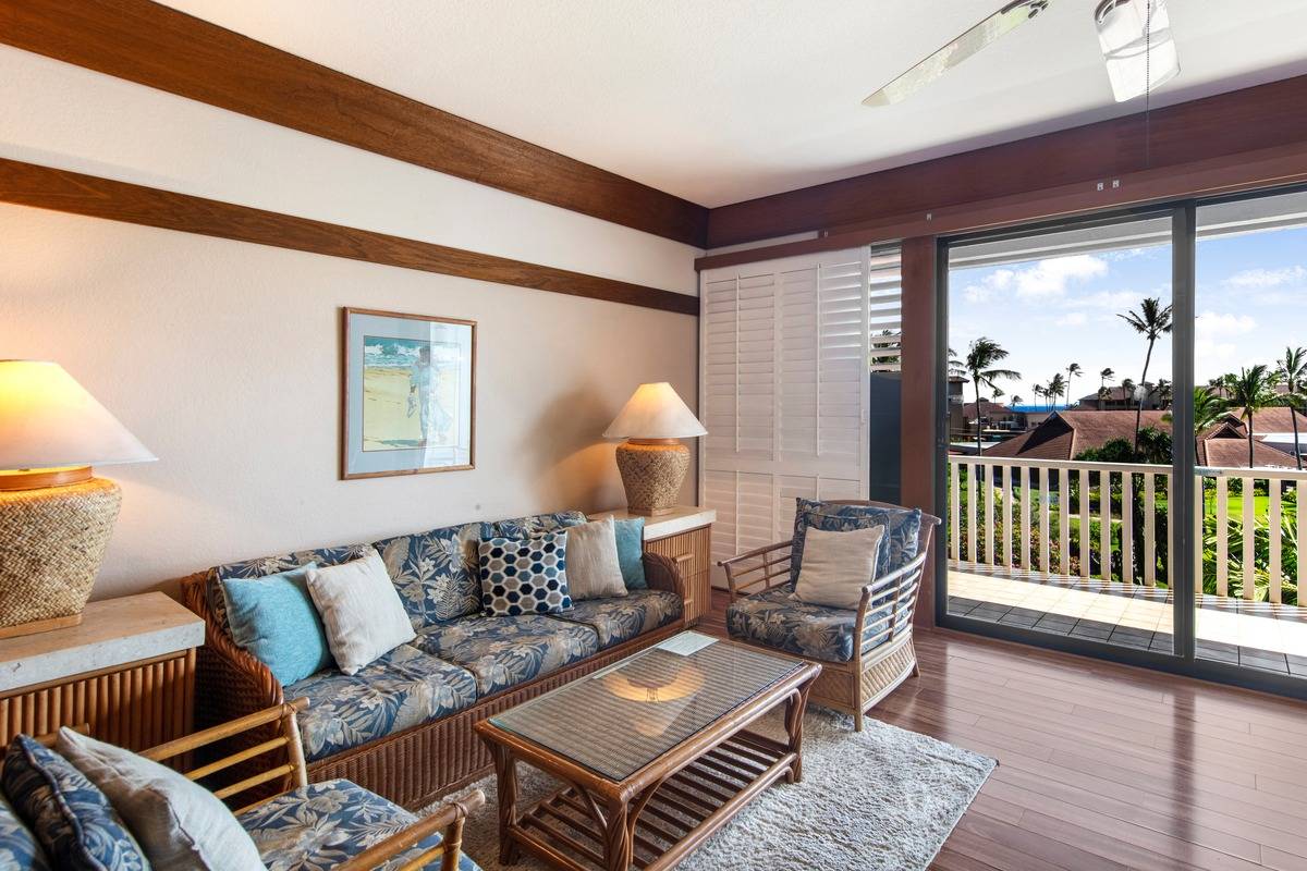Koloa, HI 96756,2253 POIPU RD #311