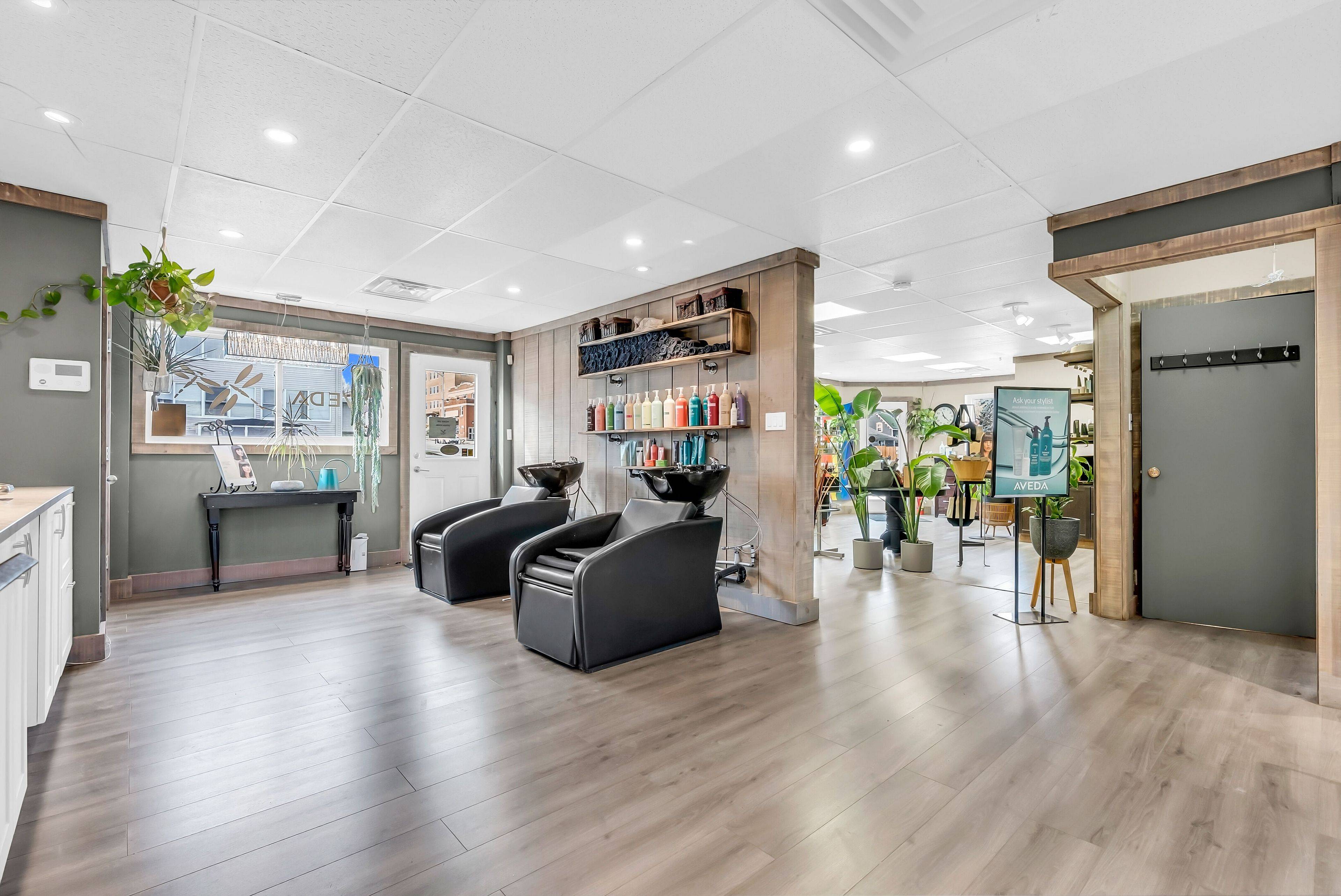 Orillia, ON L3V 4T5,32 Matchedash ST N