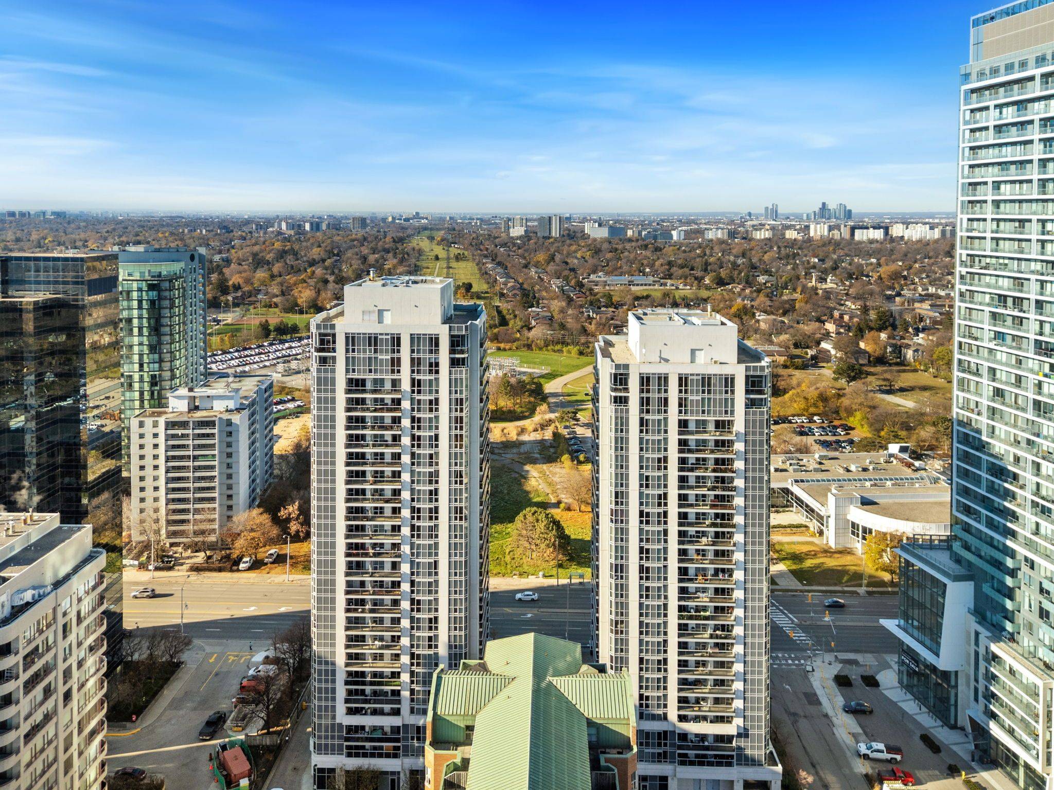 Toronto C14, ON M2M 0A8,5791 Yonge ST #808