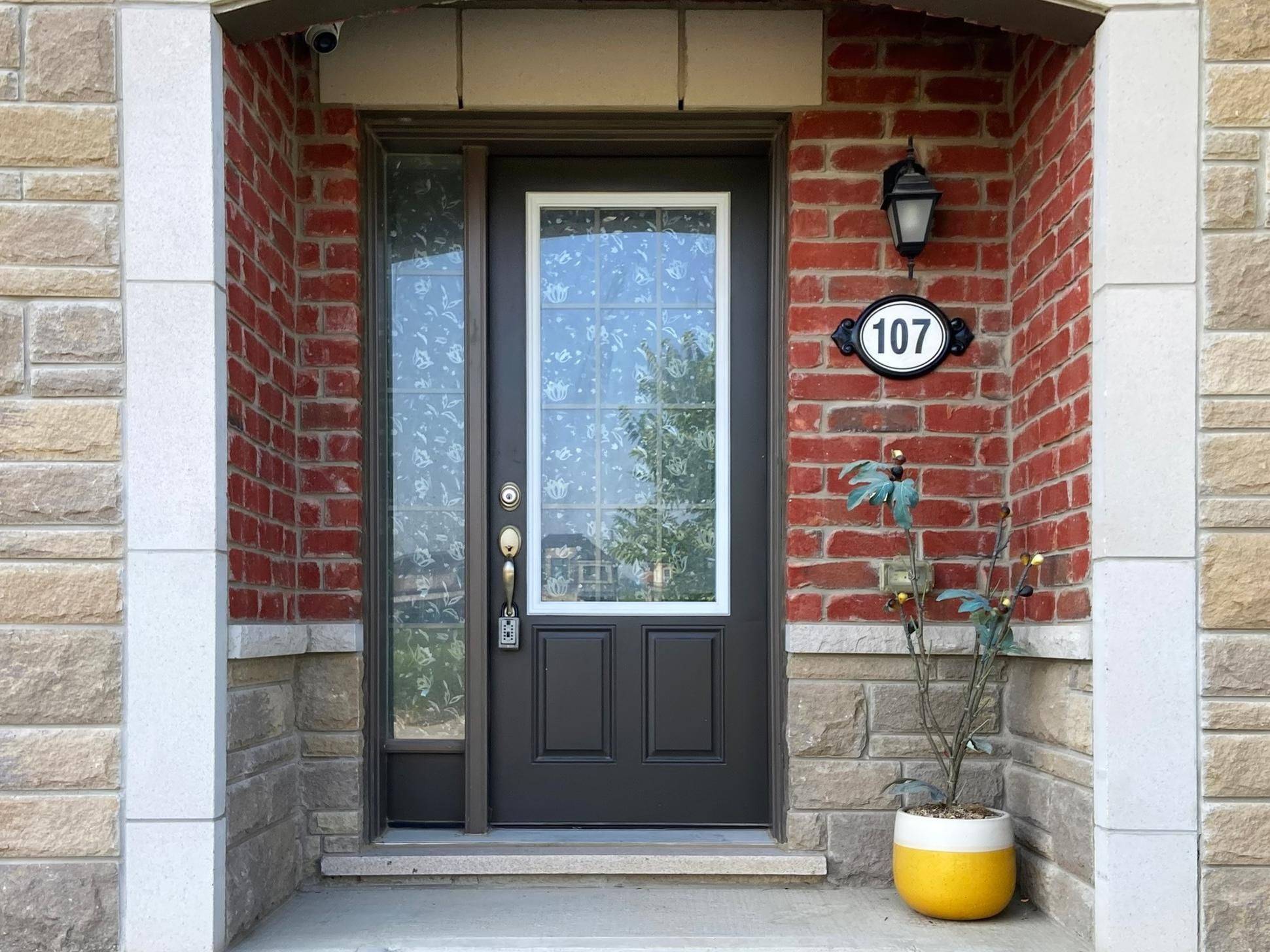 Richmond Hill, ON L4S 0L2,107 Mcalister AVE