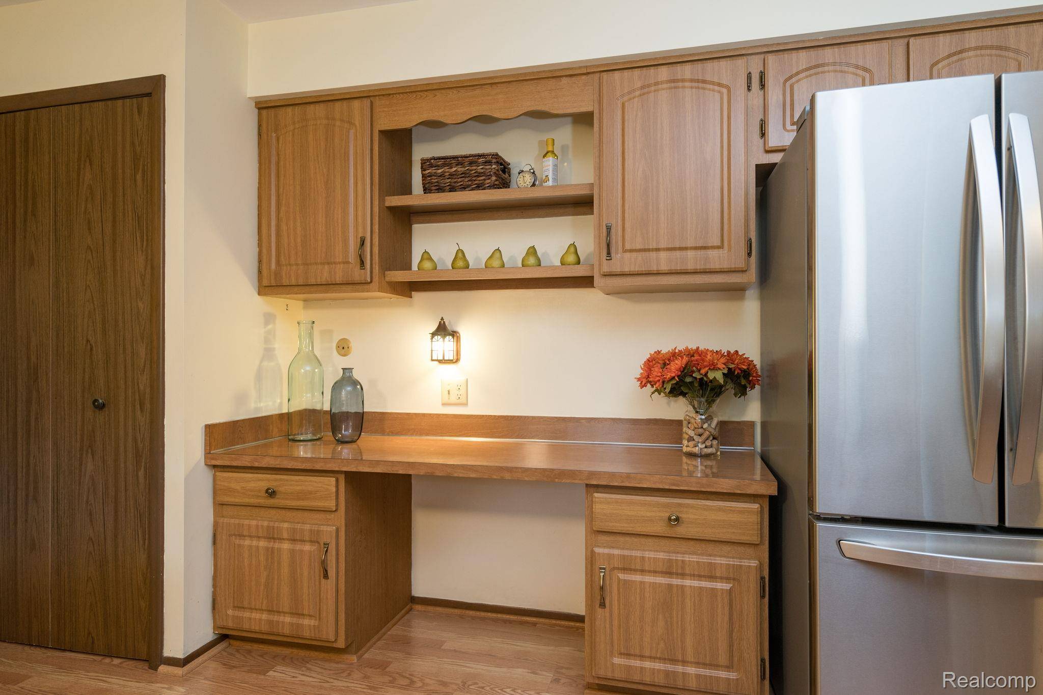 Rochester Hills, MI 48309,758 Lake Forest RD