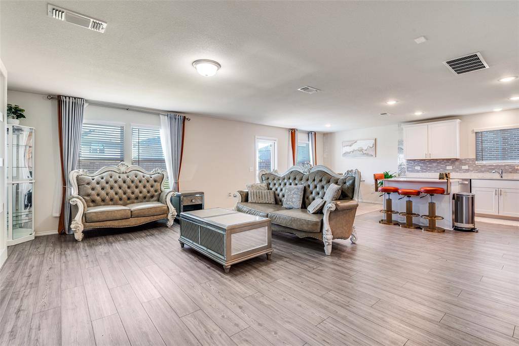 Forney, TX 75126,1851 Ballinger Drive