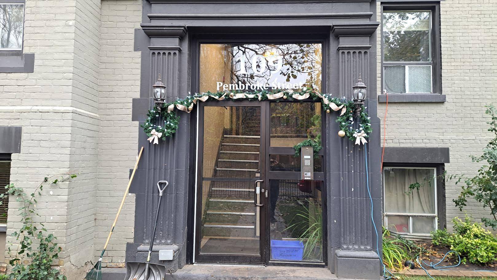 Toronto C08, ON M5A 2N9,109 Pembroke ST