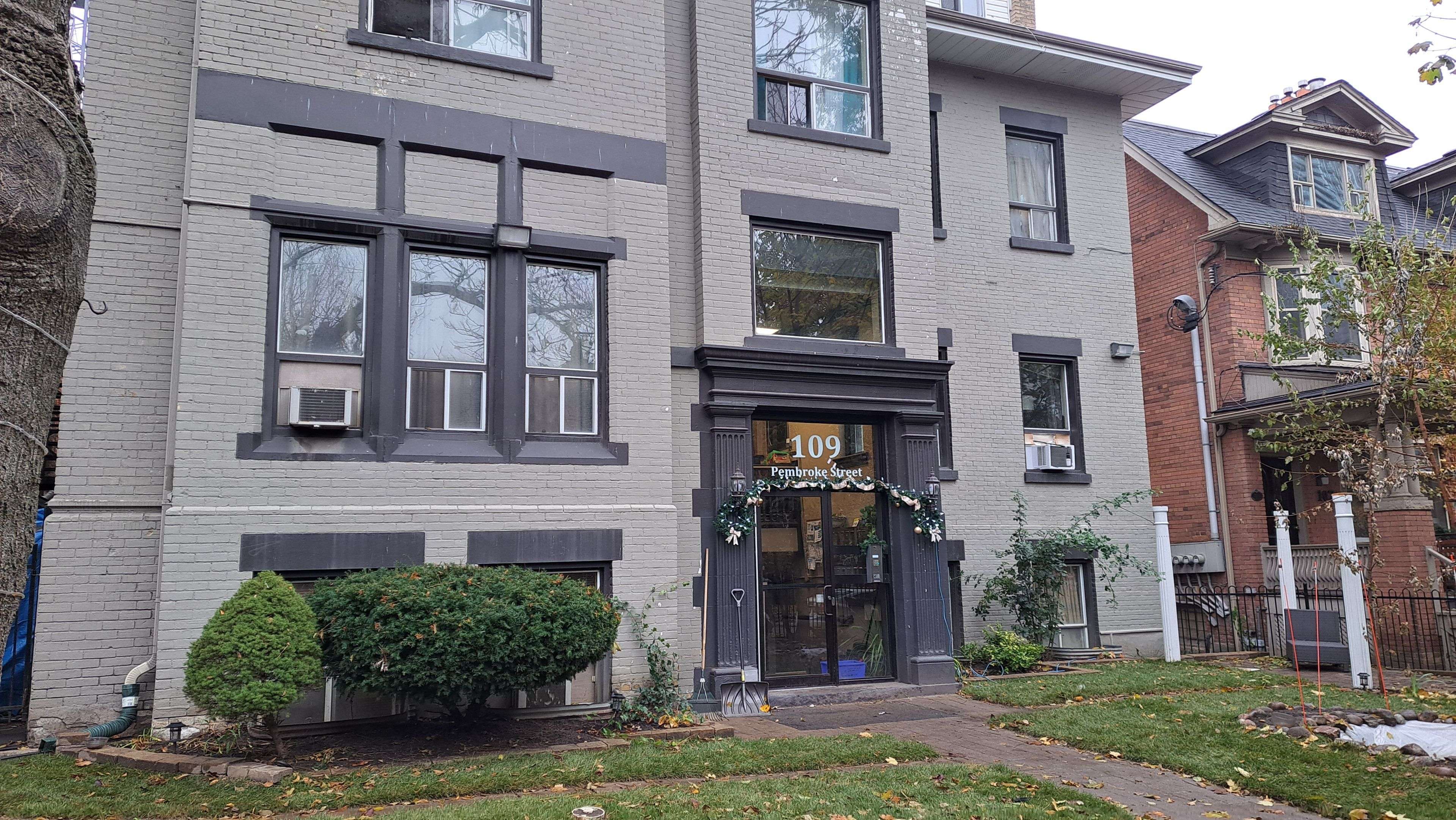 Toronto C08, ON M5A 2N9,109 Pembroke ST