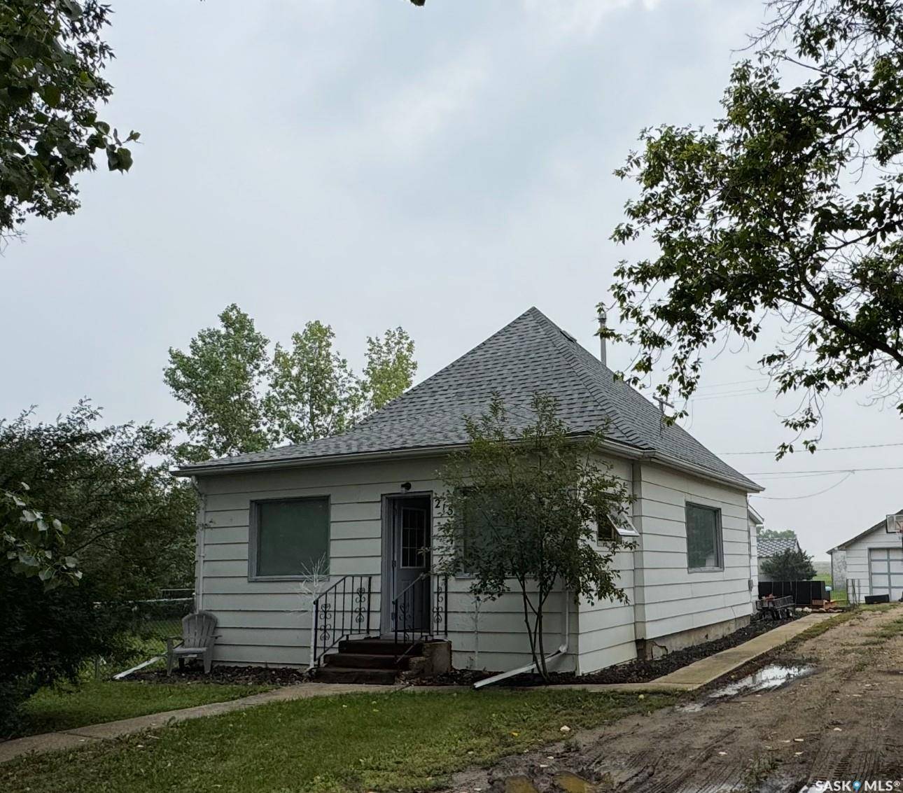 Limerick, SK S0H 2P0,215 Kerry STREET