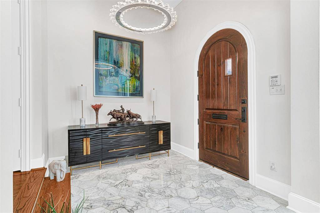 Dallas, TX 75219,4614 Gilbert Avenue