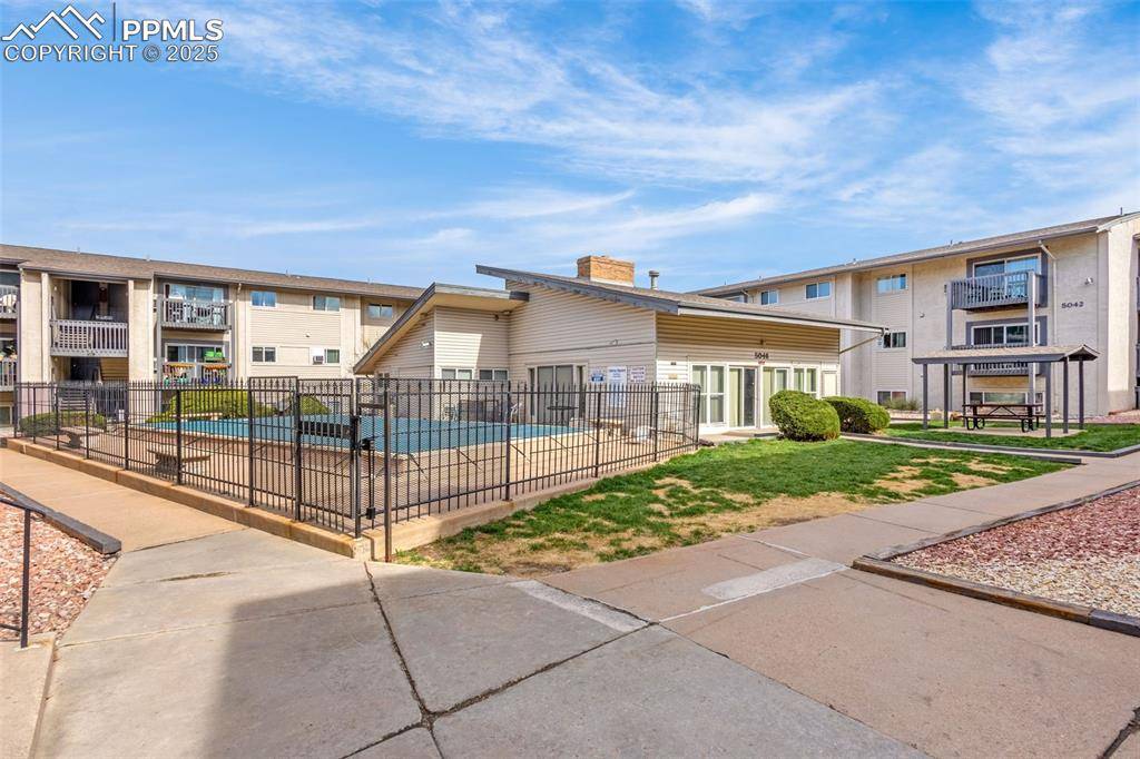 Colorado Springs, CO 80918,5030 El Camino DR #1