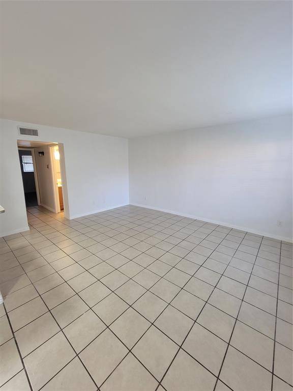 3520 Parkridge Drive #114, Dallas, TX 75234