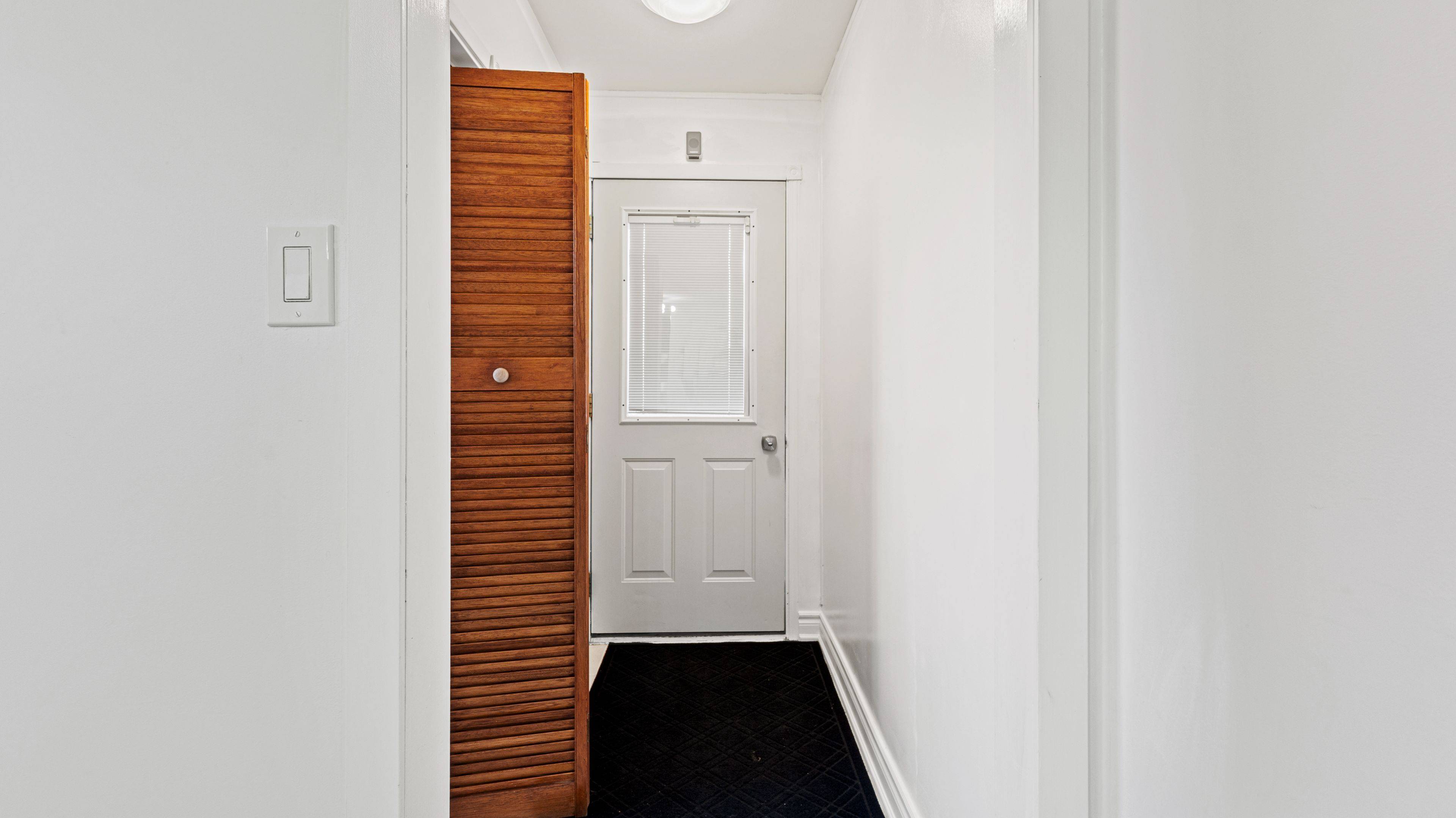 Pickering, ON L1W 1Y2,855 Zator AVE