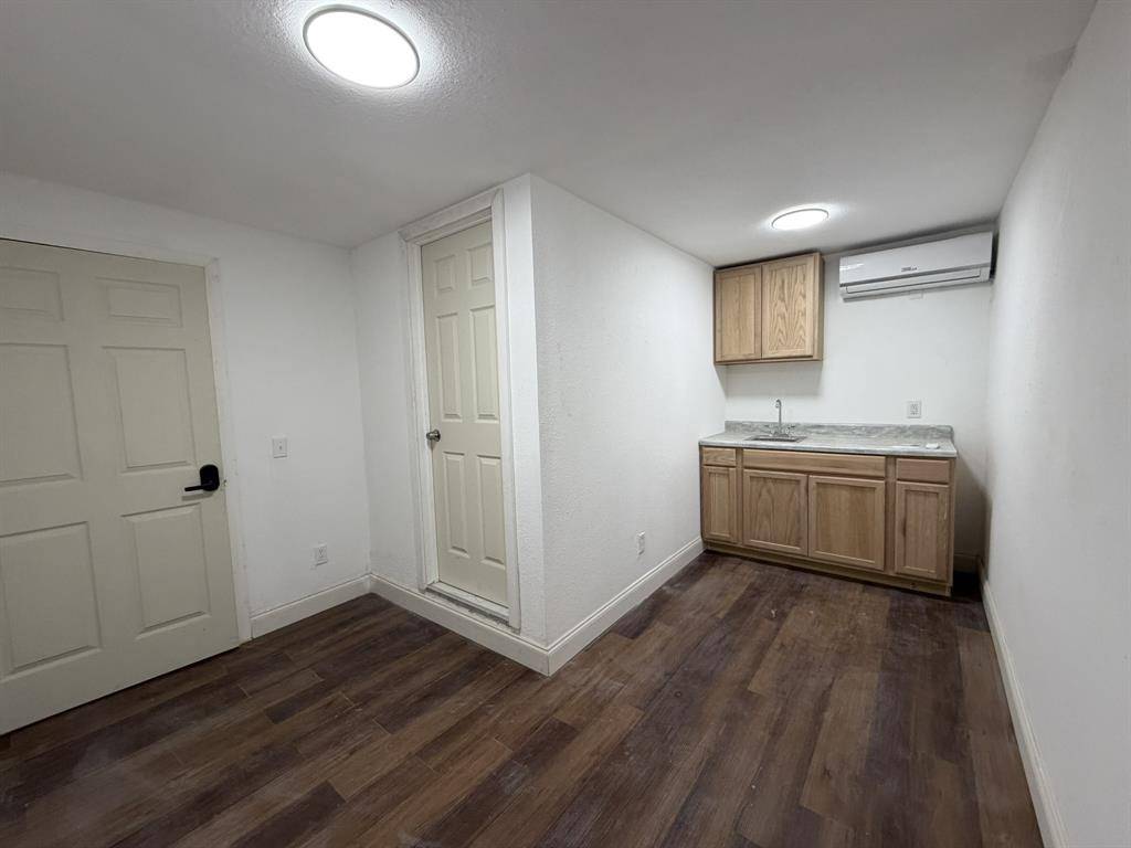 Miami, FL 33168,14131 NW 3rd Ave #C