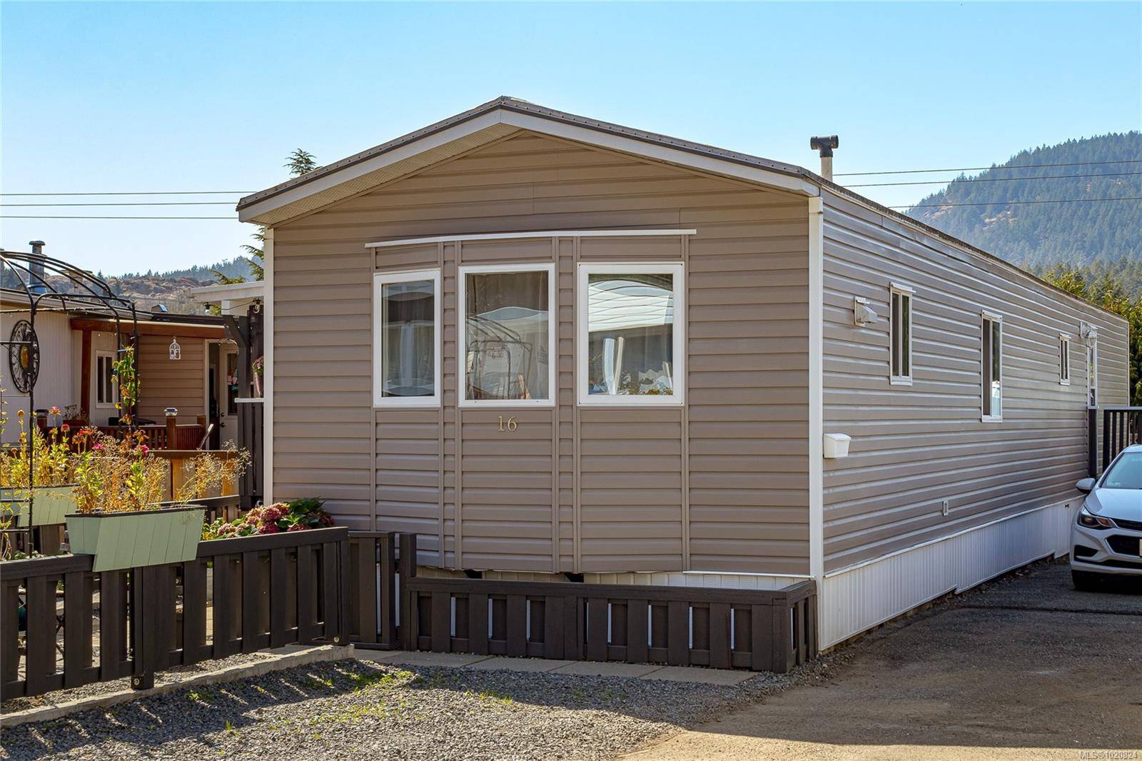 Langford, BC V9B 4P8,2847 Sooke Lake Rd #16