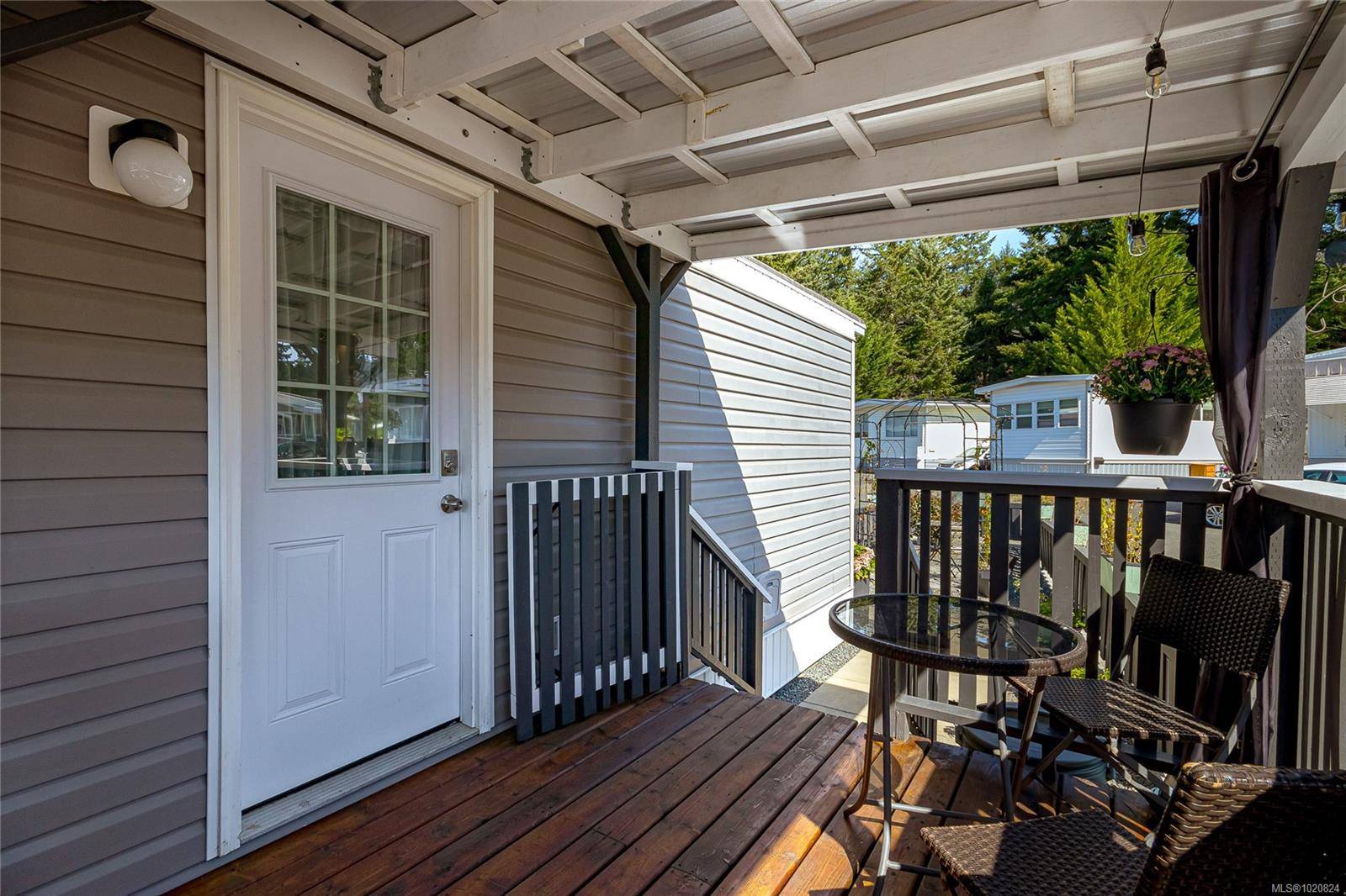 Langford, BC V9B 4P8,2847 Sooke Lake Rd #16