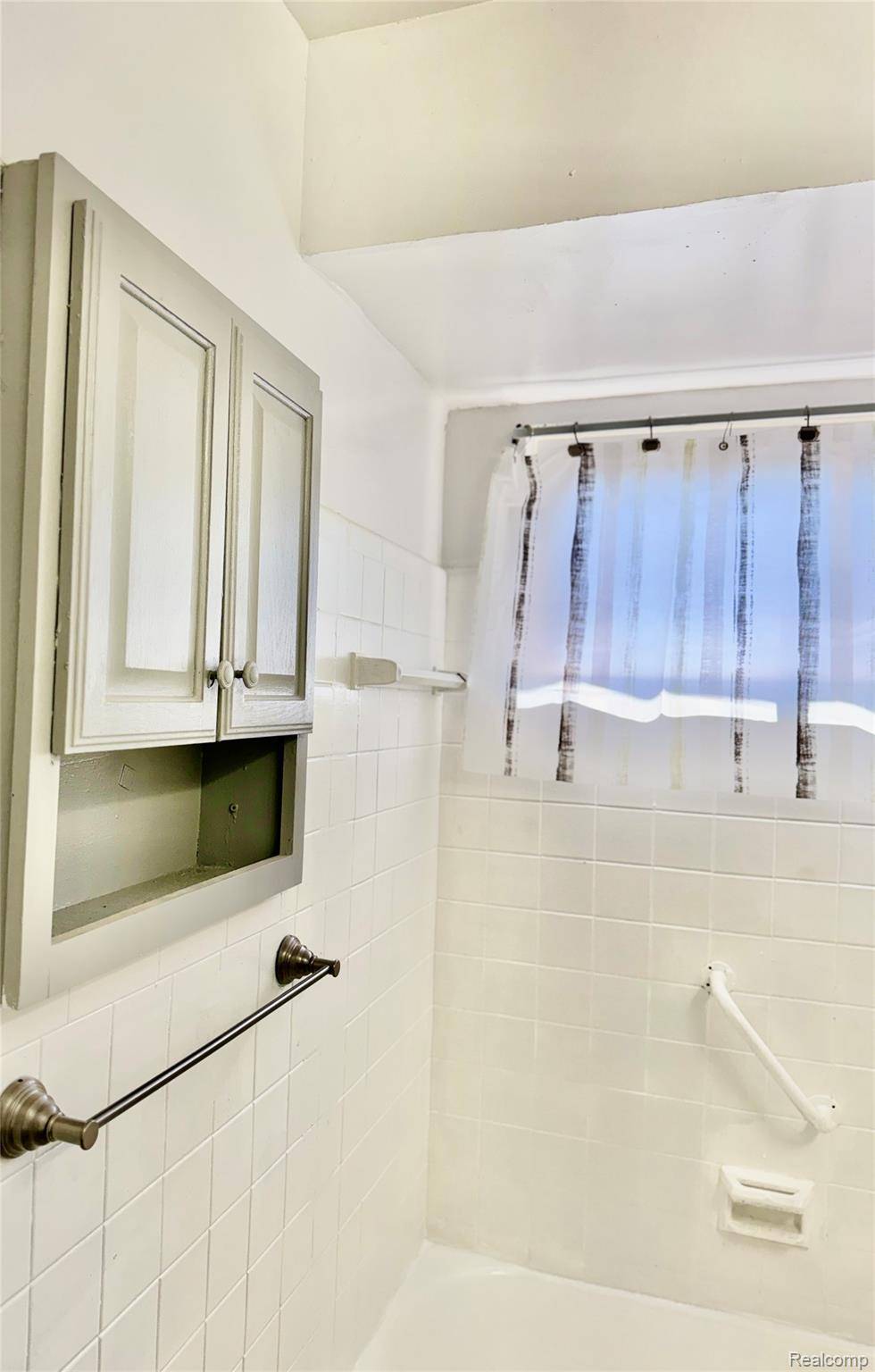 Detroit, MI 48227,11320 Coyle ST