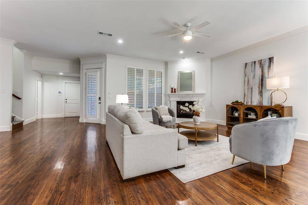 Dallas, TX 75214,6159 Velasco Avenue