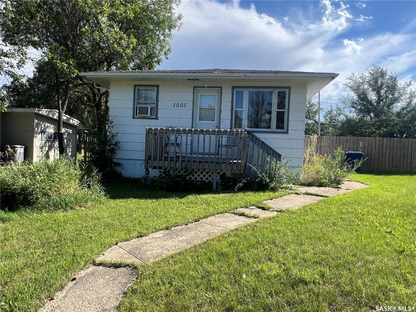 Herbert, SK S0H 2A0,1005 Herbert AVENUE