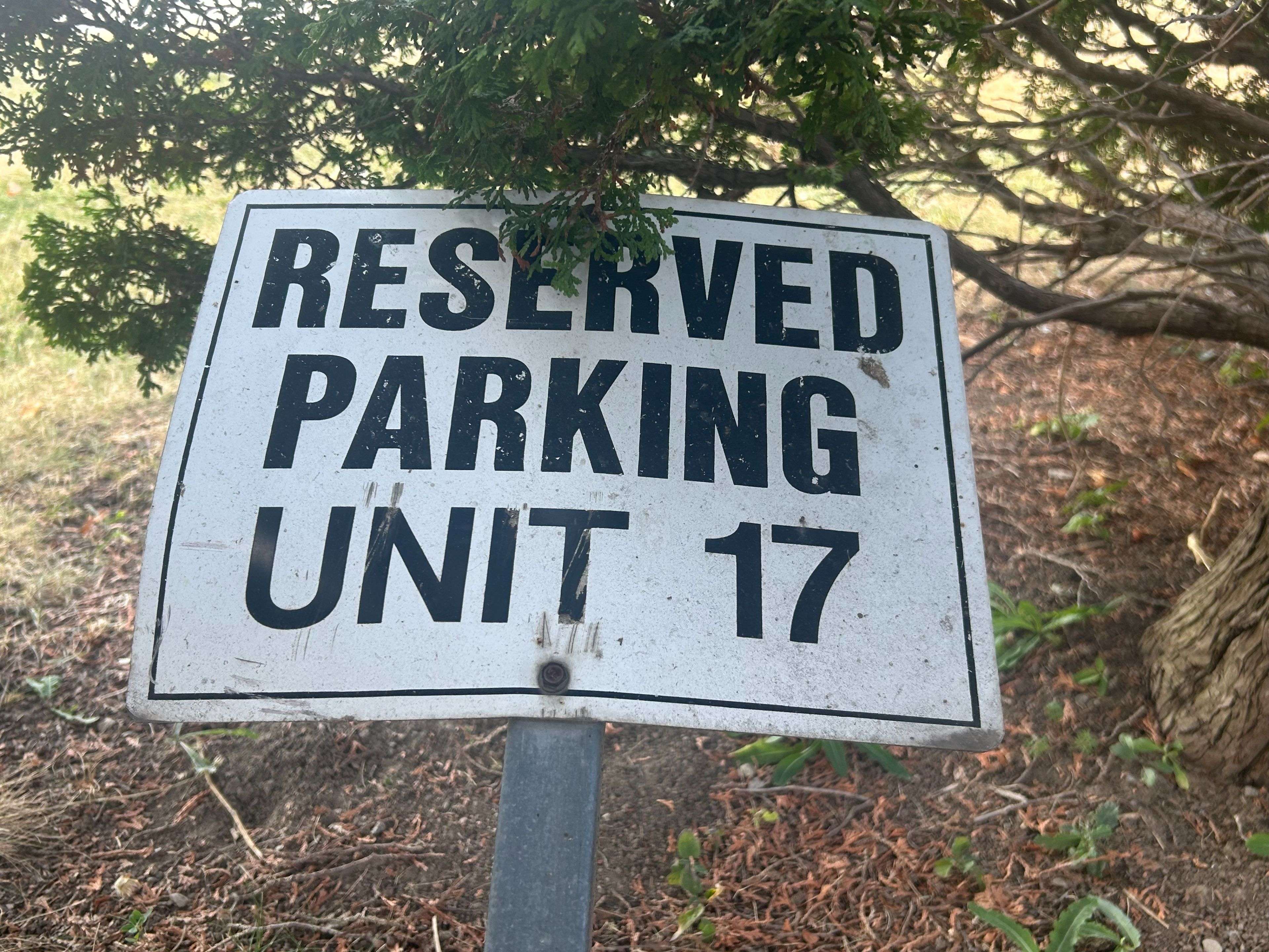 Toronto W05, ON M9L 2Z1,109 Ormont DR #17