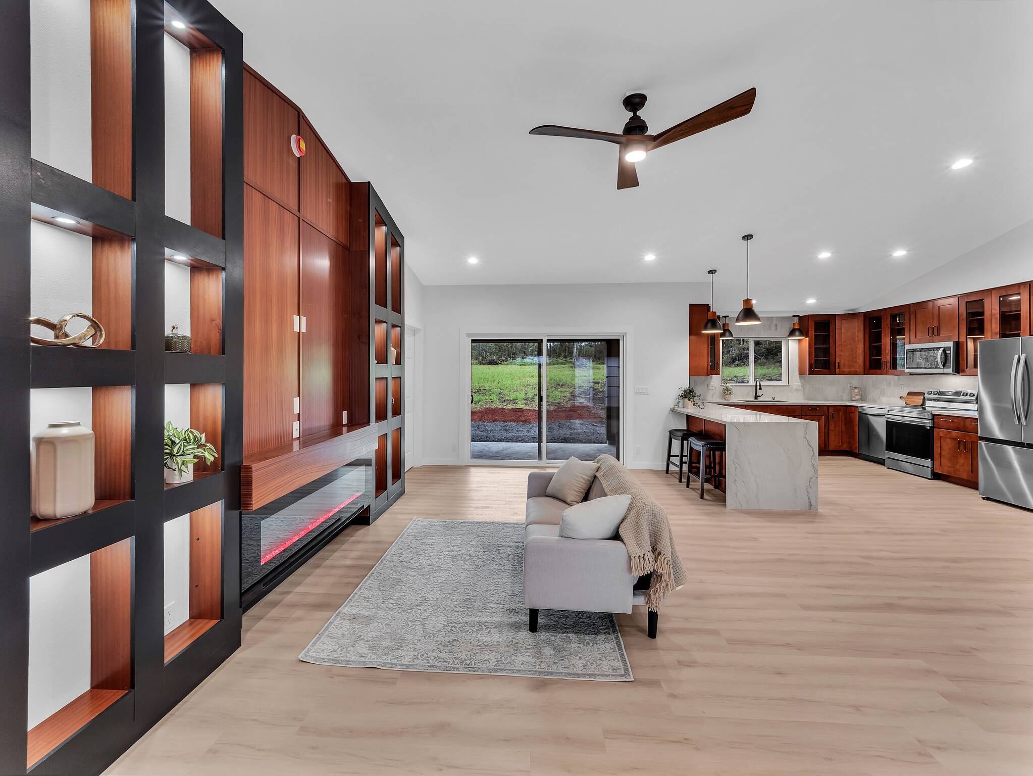 Mountain View, HI 96771,16-1878 MOHO RD