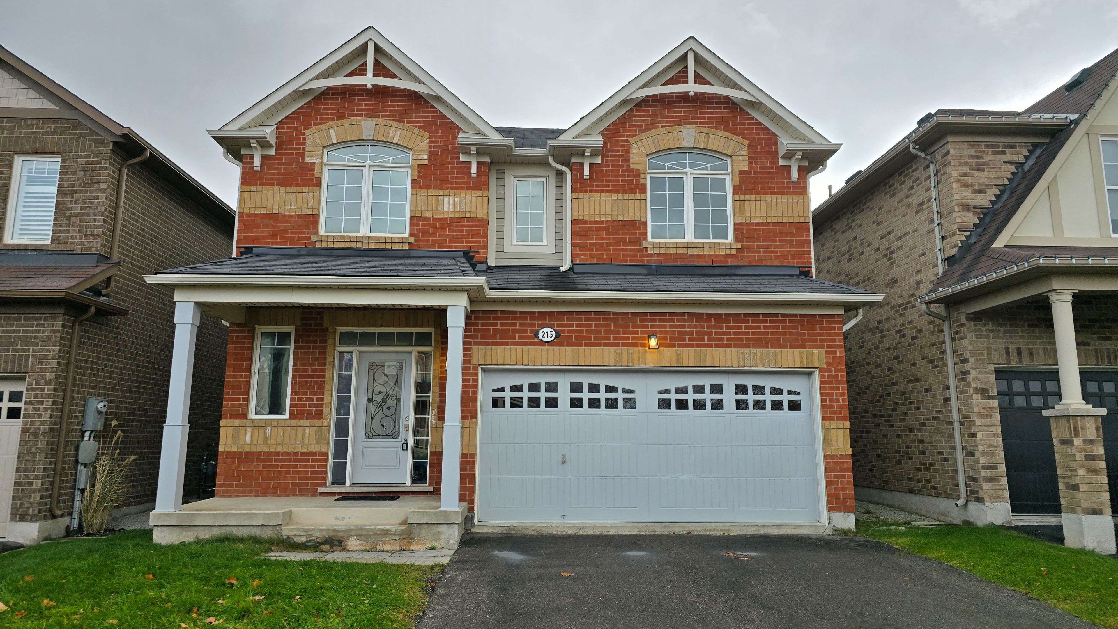 Milton, ON L9T 8C6,215 Higginbotham CRES