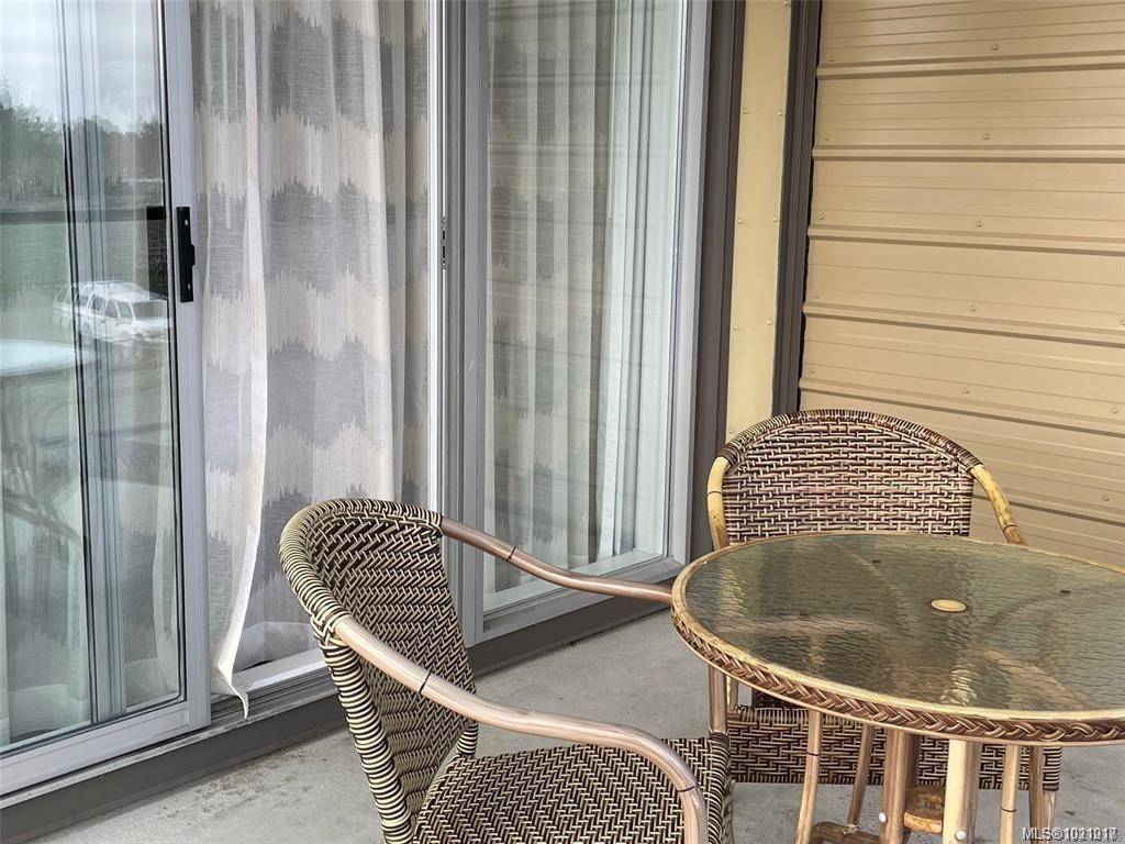 Parksville, BC V9P 2H5,181 Beachside Dr #205D