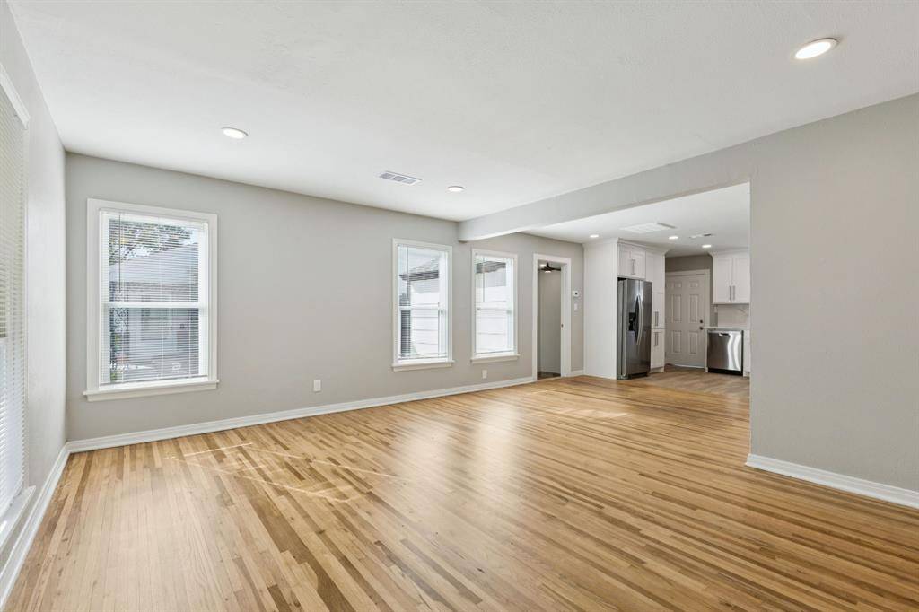 3223 Cherrywood Avenue, Dallas, TX 75235