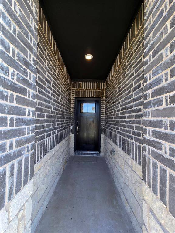 Mckinney, TX 75071,5717 Rushing River Way