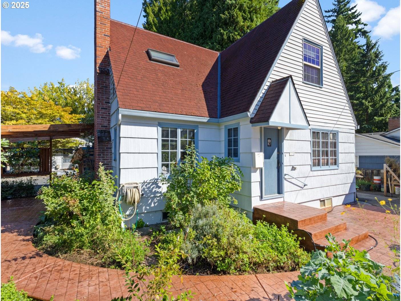 Portland, OR 97215,2138 SE 76TH AVE #1