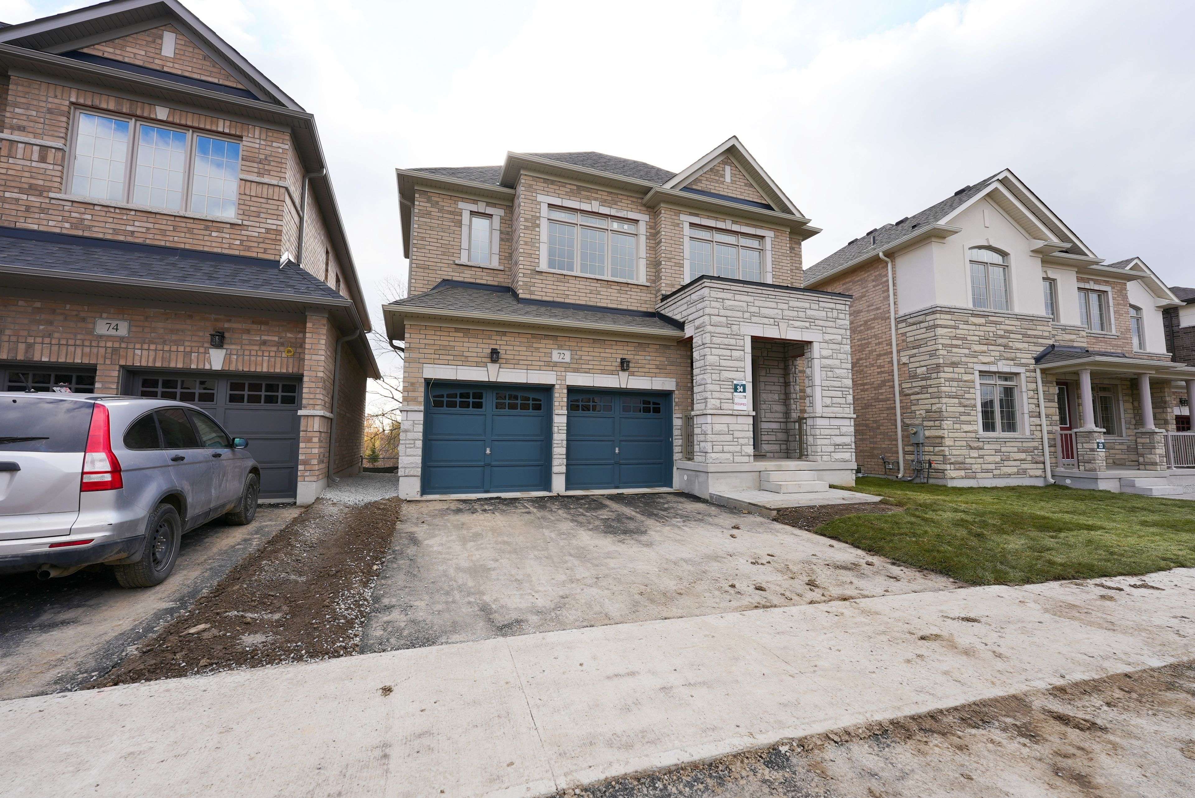 Richmond Hill, ON L4B 0H9,72 Boccella CRES