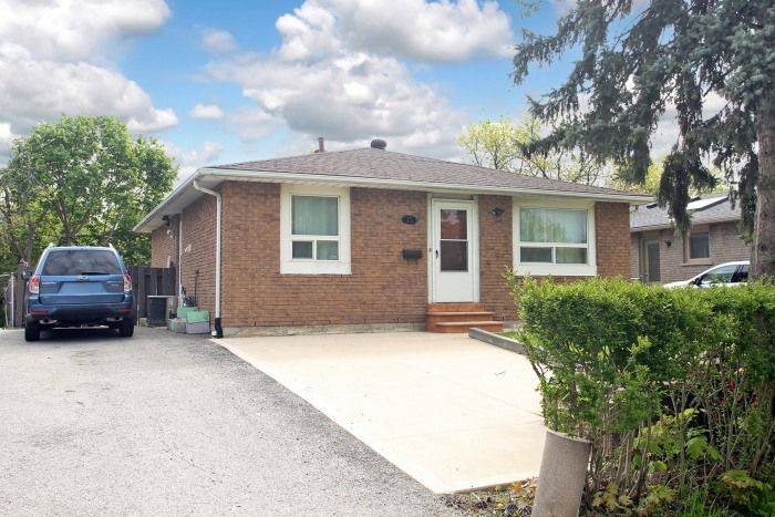 Toronto E11, ON M1B 1V6,15 Baldoon RD