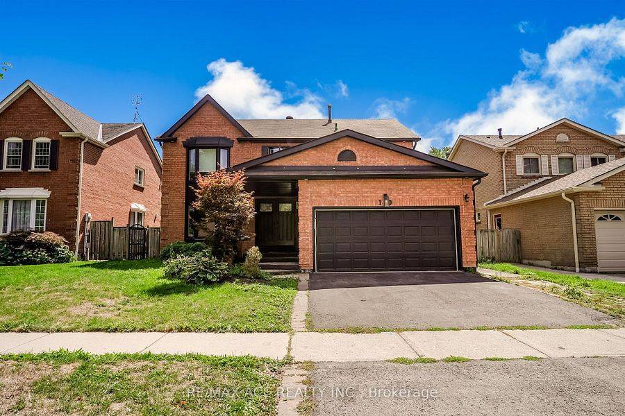 Whitby, ON L1N 7A5,10 Maplewood DR
