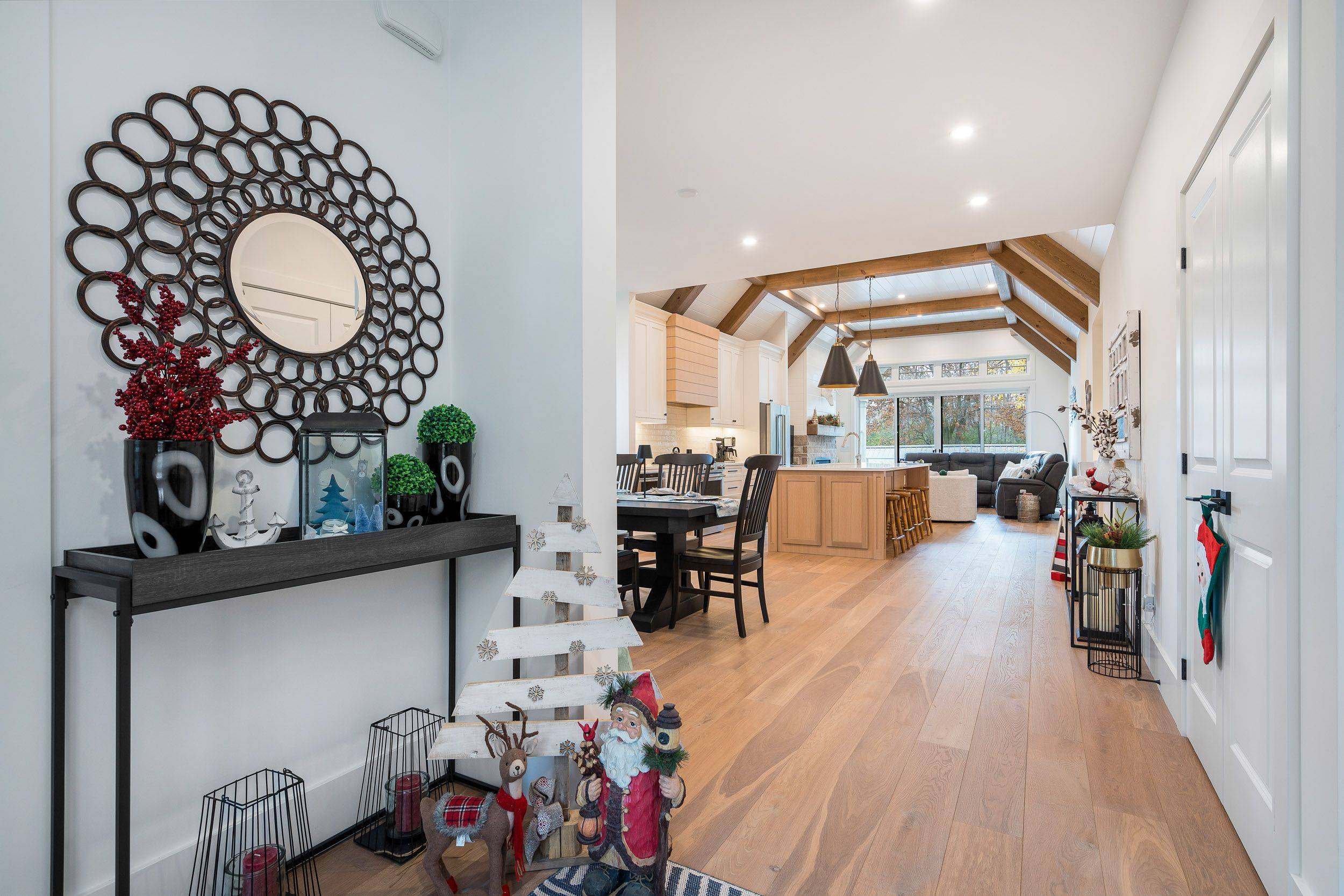 Collingwood, ON L9Y 3X1,53 Niagara ST