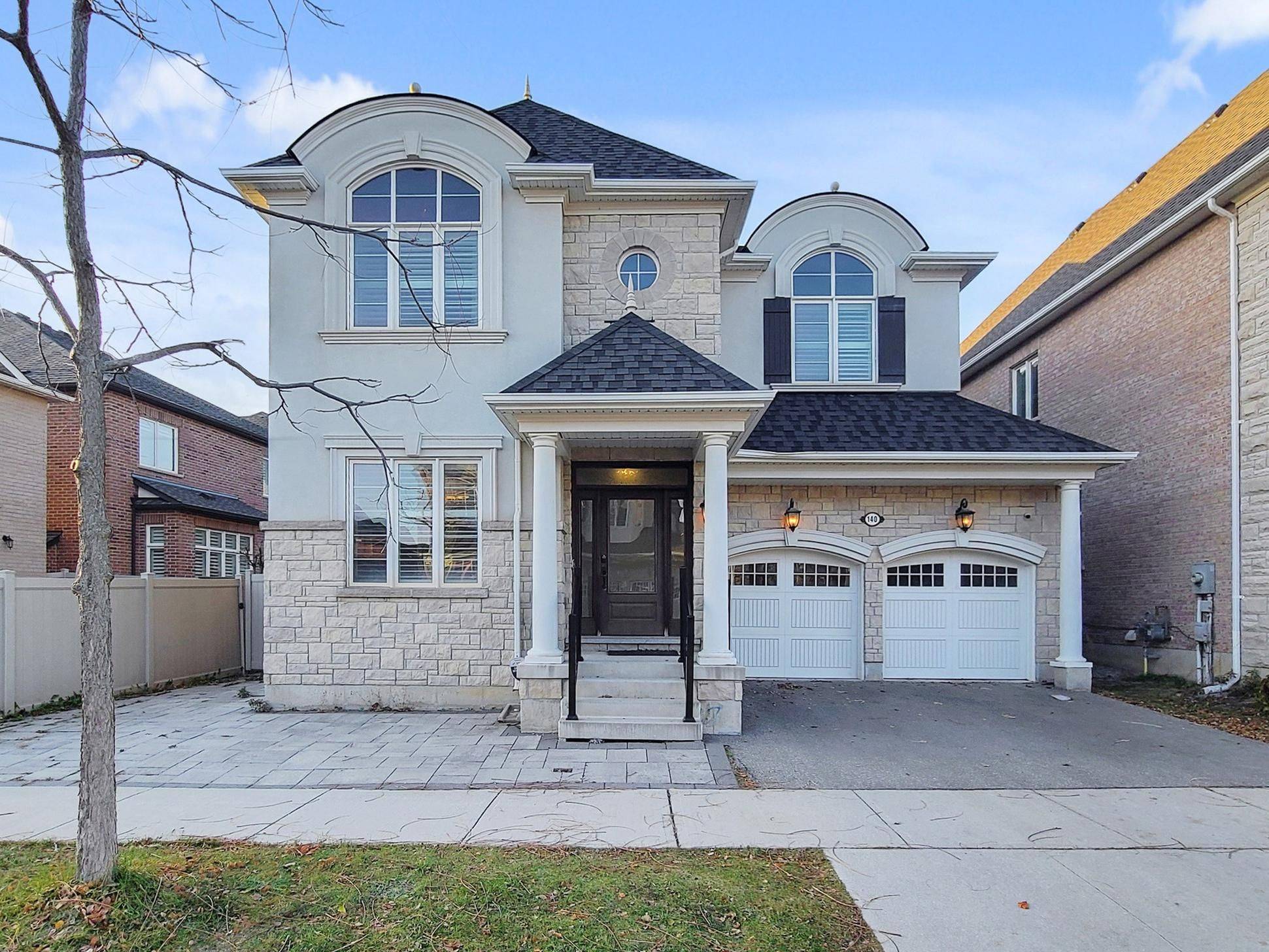 Oakville, ON L6M 4M1,140 Magnolia CRES