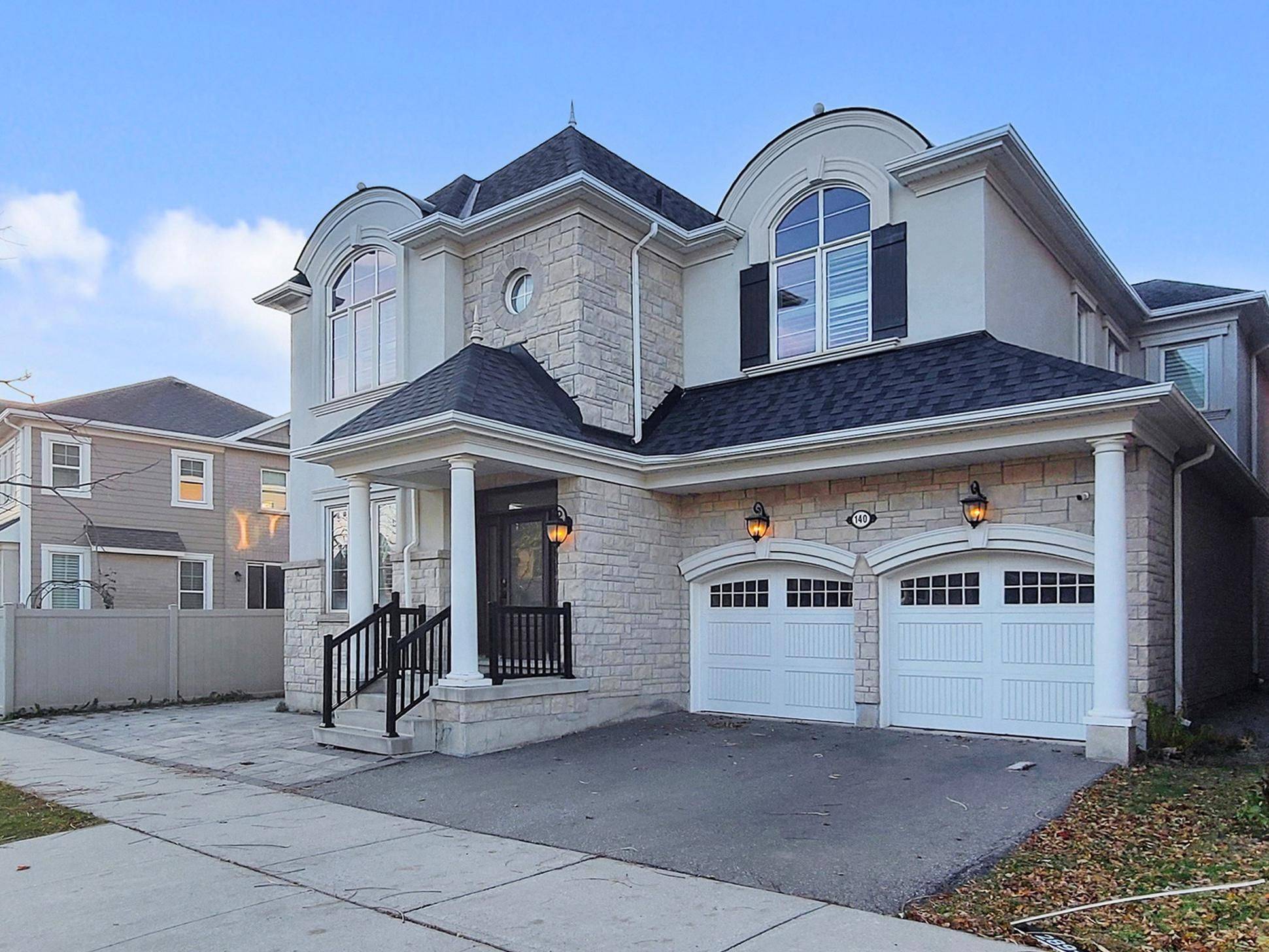 Oakville, ON L6M 4M1,140 Magnolia CRES
