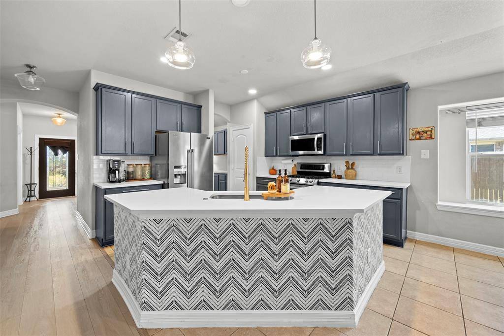 Denton, TX 76210,2401 Creekdale Drive