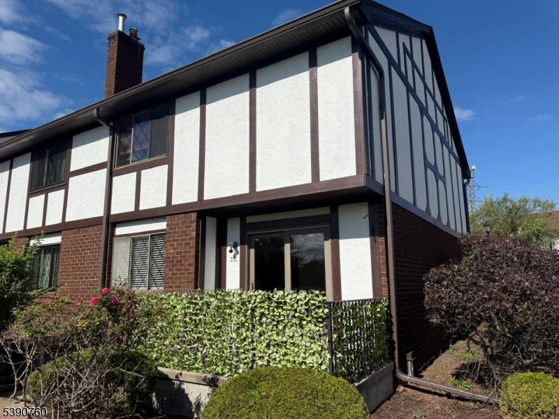 Hillsborough Twp., NJ 08844,232 Wildflower Ln