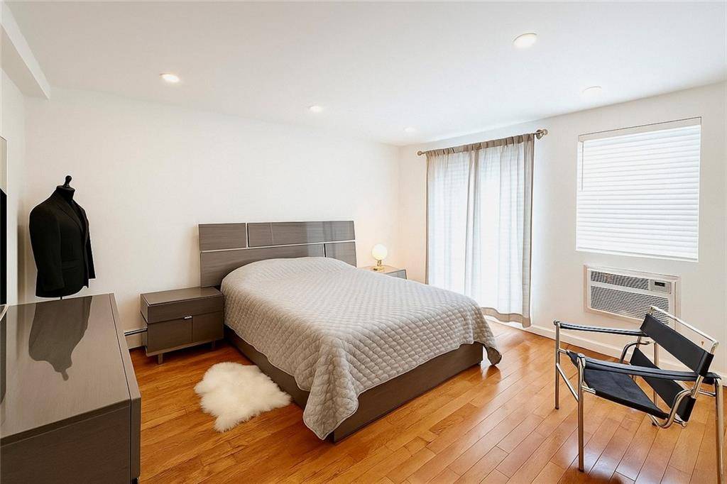 Brooklyn, NY 11209,327 101st ST #C