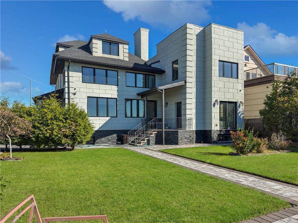 Brooklyn, NY 11224,3848 Atlantic AVE