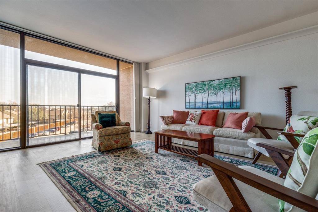 Dallas, TX 75248,5200 Keller Springs Road #317