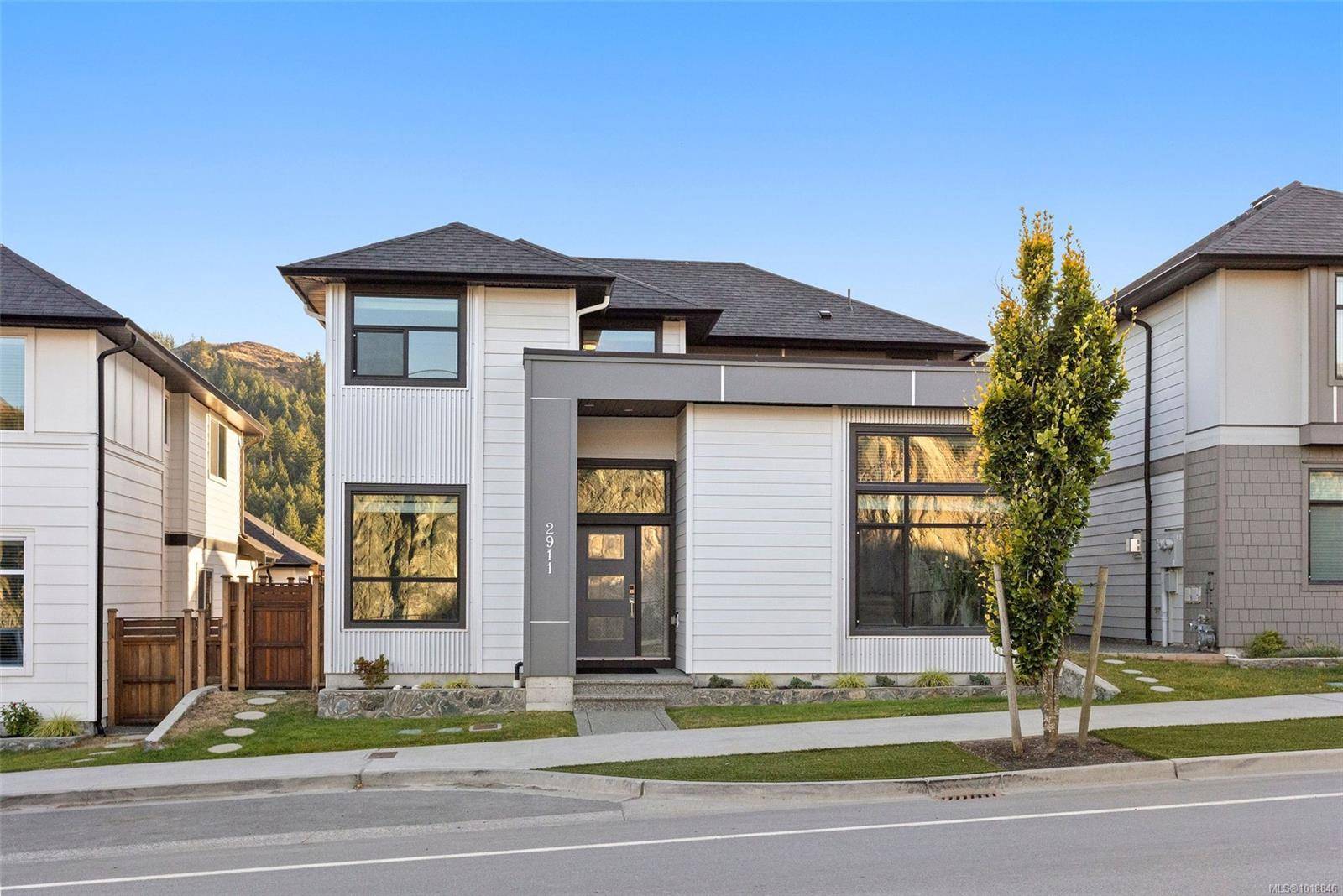 Langford, BC V9B 6Z7,2911 Constellation Ave