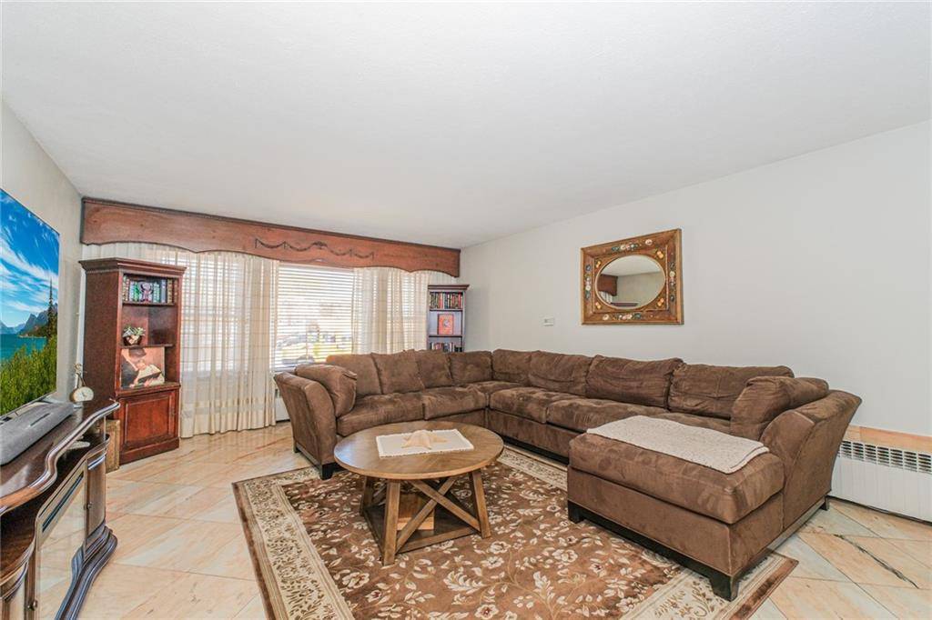 Brooklyn, NY 11223,1960 Stillwell AVE