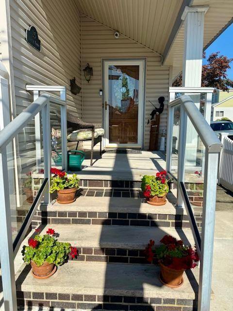 Brooklyn, NY 11229,25 Celeste CT