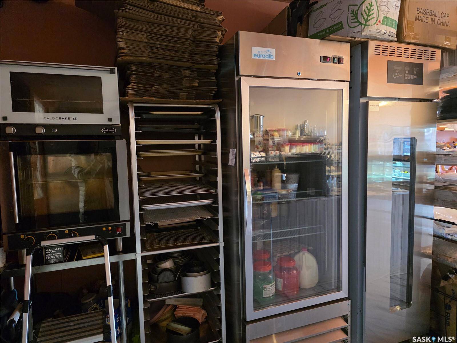 Saskatoon, SK S7H 0W2,3120 8th STREET E #108