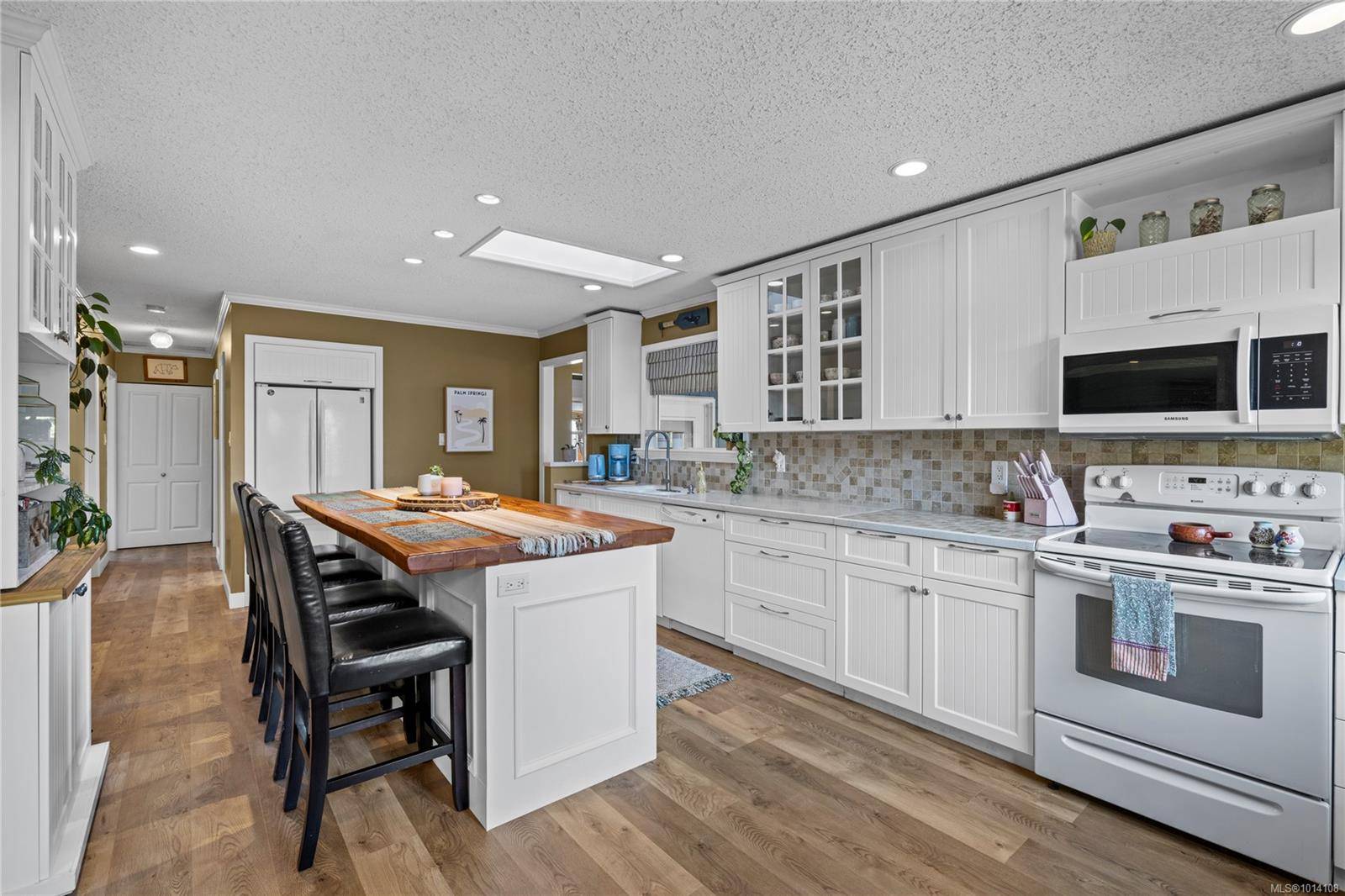 Nanoose Bay, BC V9P 9B6,1470 Marina Way