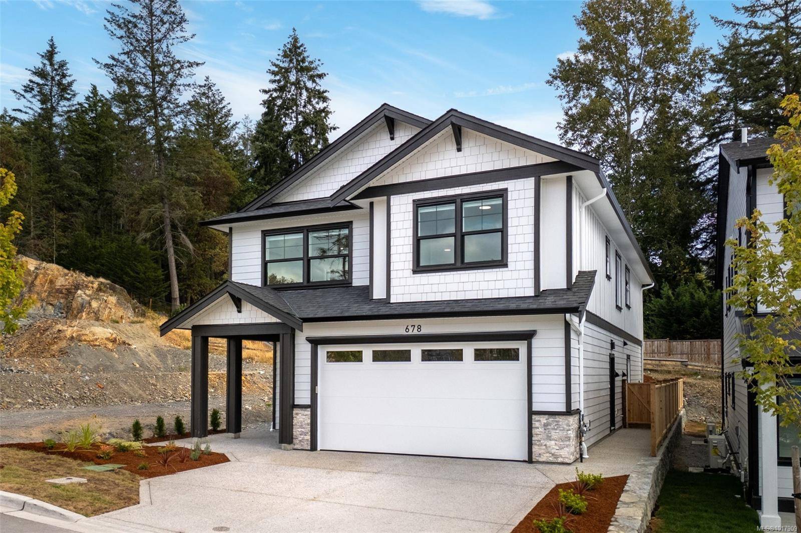 Langford, BC V9B 6C6,678 Madrona Pl