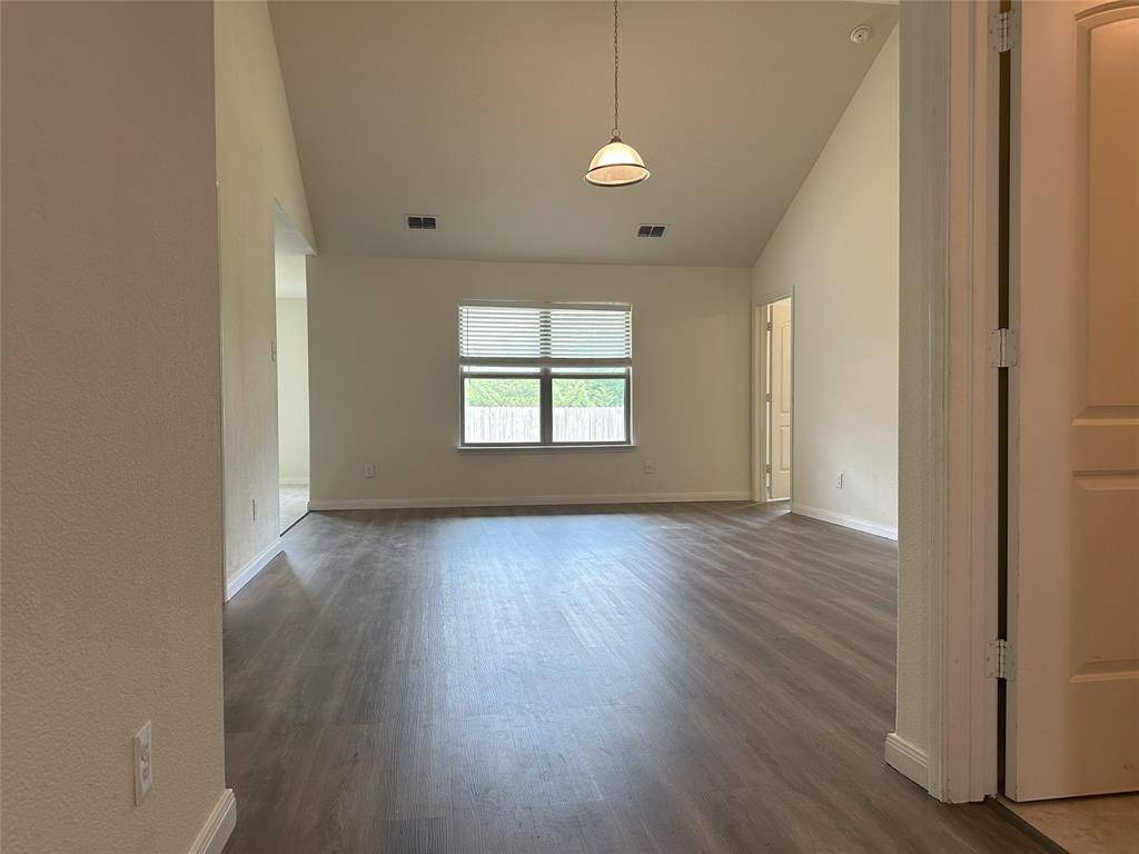 Anna, TX 75409,145 Collin Street