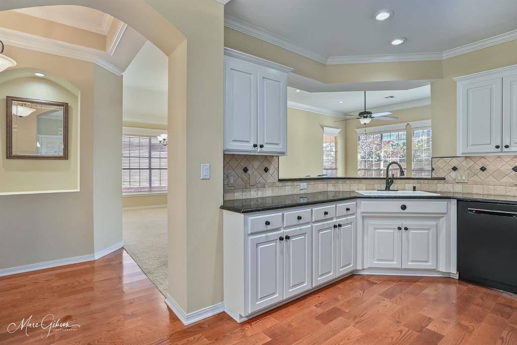 Shreveport, LA 71115,8031 Amy Hewes