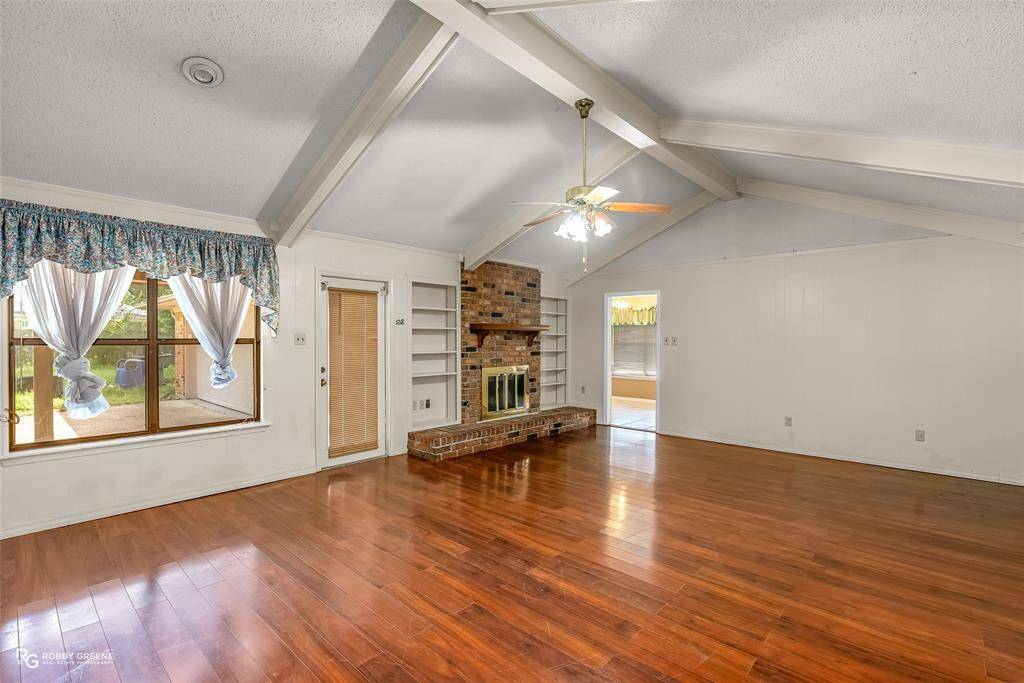 Shreveport, LA 71118,2422 Somersworth Drive