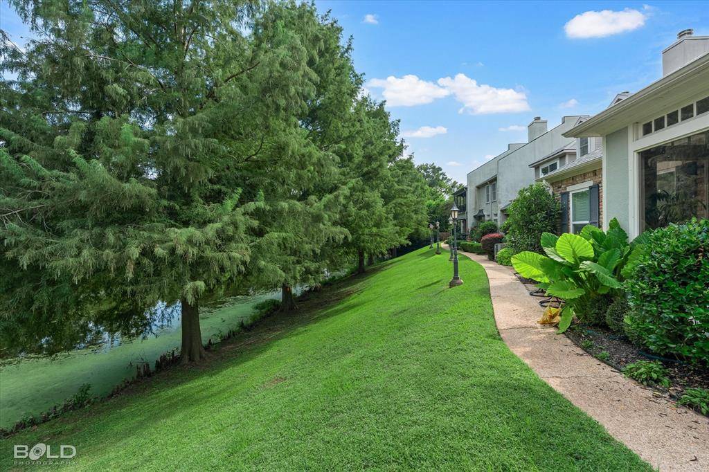 Shreveport, LA 71105,2013 E Kings Highway